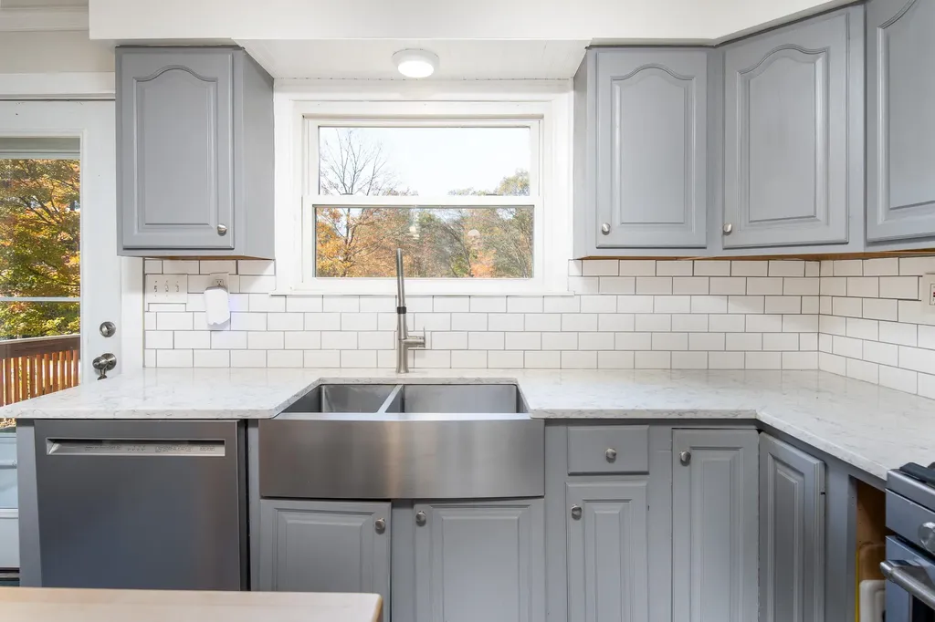 52 Victoria Drive Rutland Town VT 05701