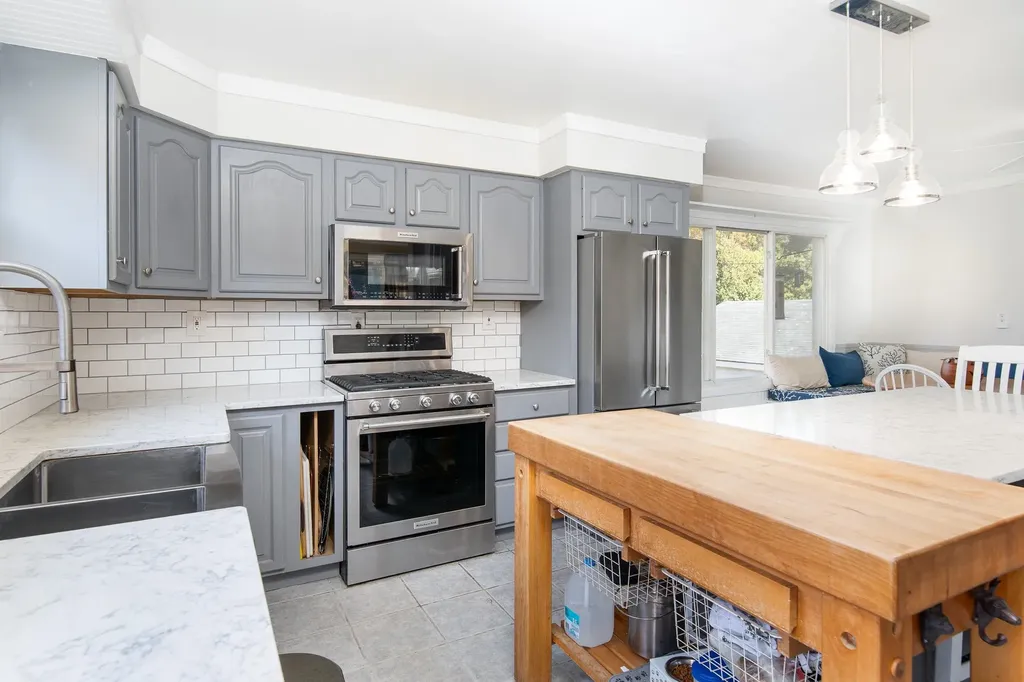 52 Victoria Drive Rutland Town VT 05701