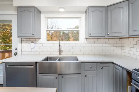 52 Victoria Drive Rutland Town VT 05701