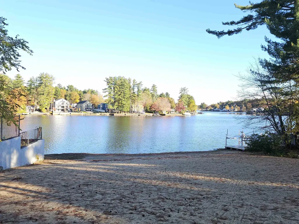 60 Shore Drive Salem NH 03079