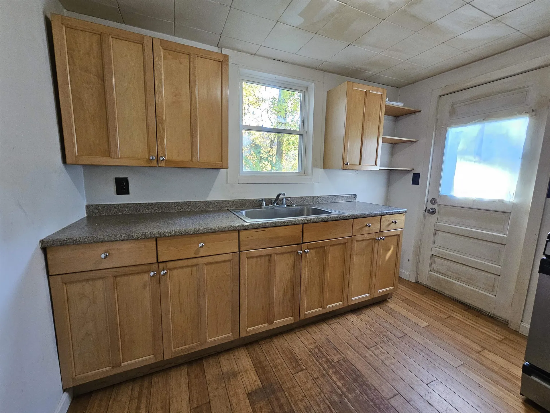 60 Shore Drive Salem NH 03079