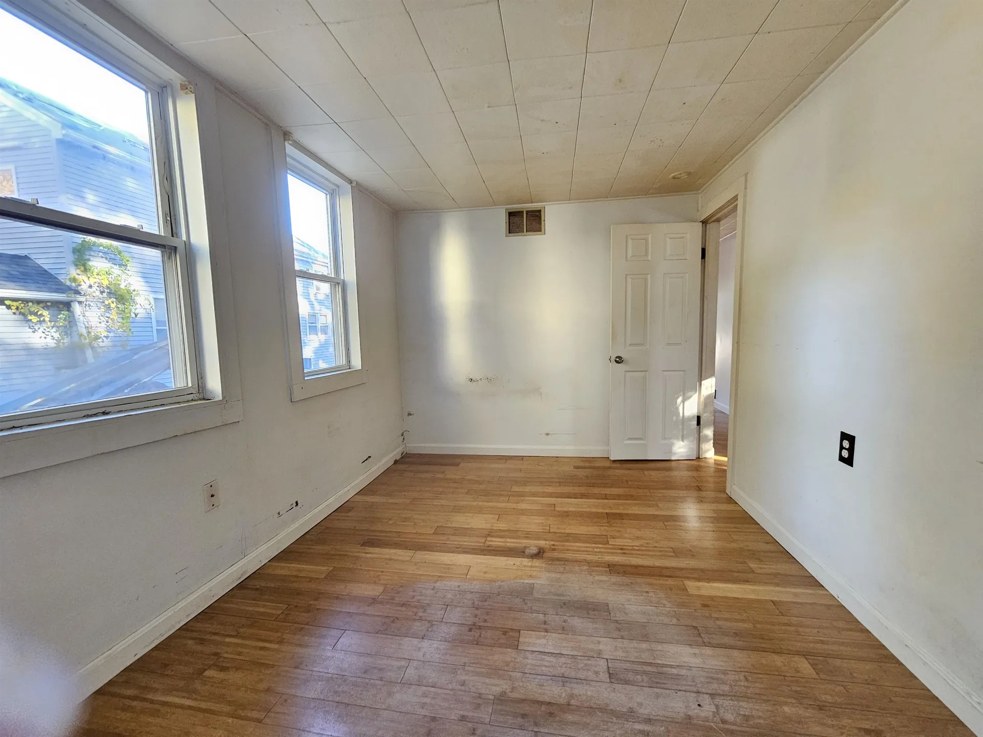 60 Shore Drive Salem NH 03079