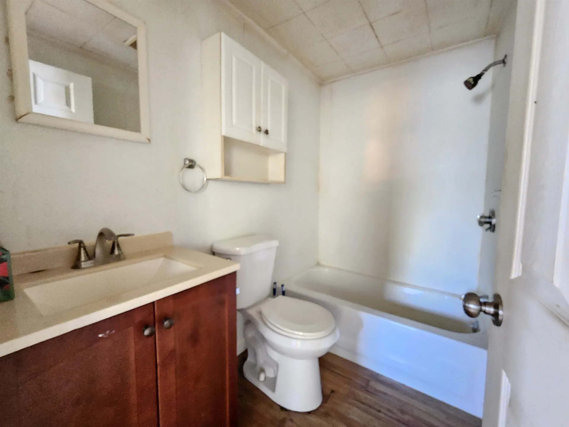 60 Shore Drive Salem NH 03079