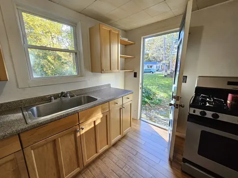 60 Shore Drive Salem NH 03079