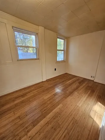 60 Shore Drive Salem NH 03079