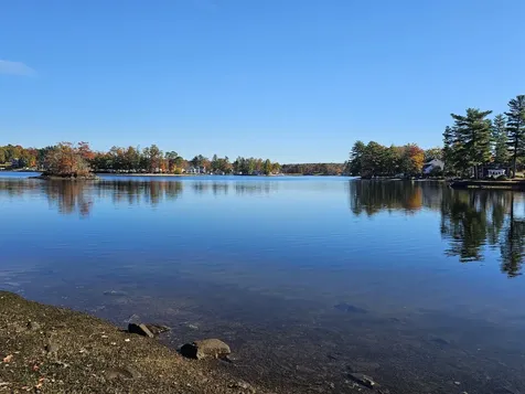 60 Shore Drive Salem NH 03079