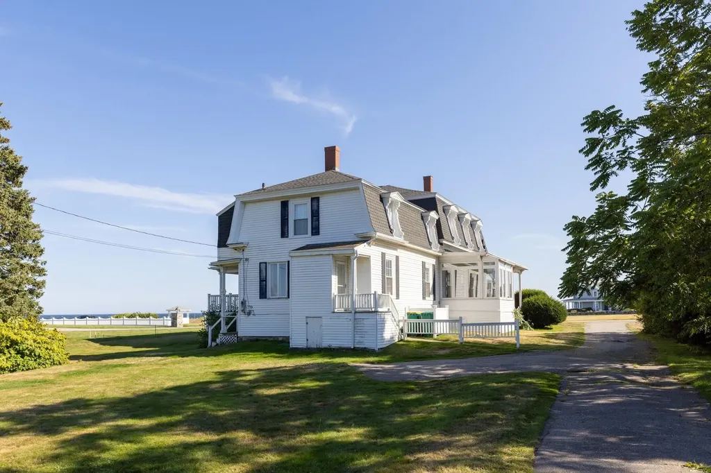 23 Straws Point Rye NH 03870