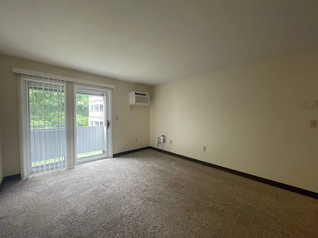 167 Eastern Avenue Manchester NH 03104