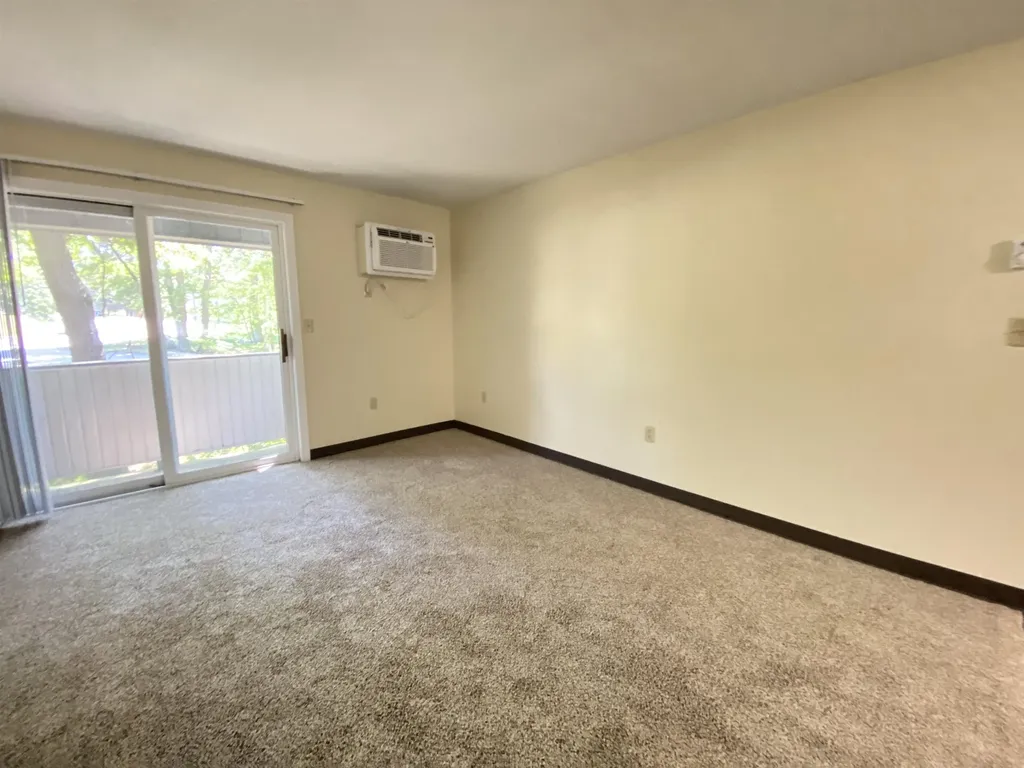 167 Eastern Avenue Manchester NH 03104