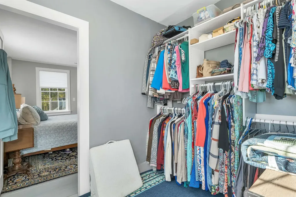 9 Reservoir Road Deering NH 03244