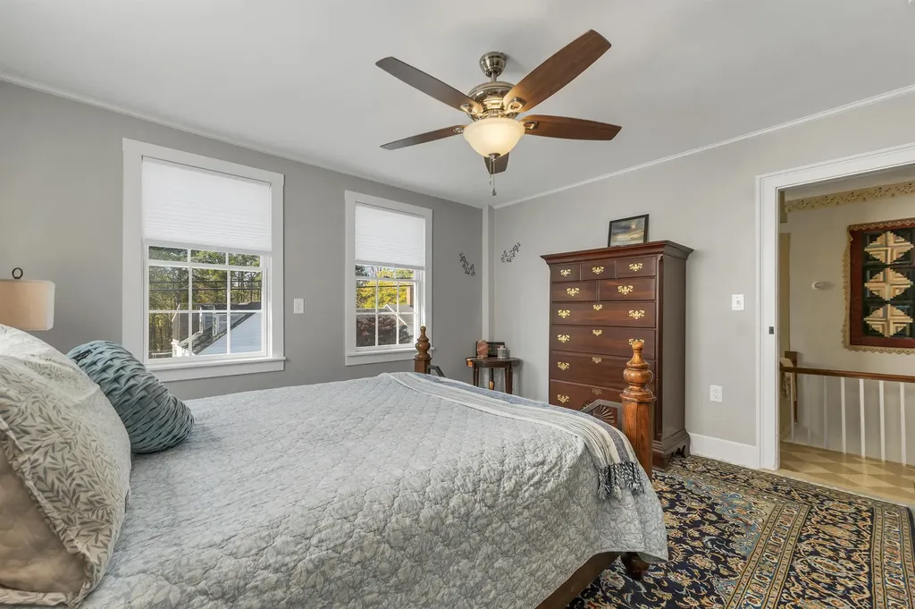 9 Reservoir Road Deering NH 03244