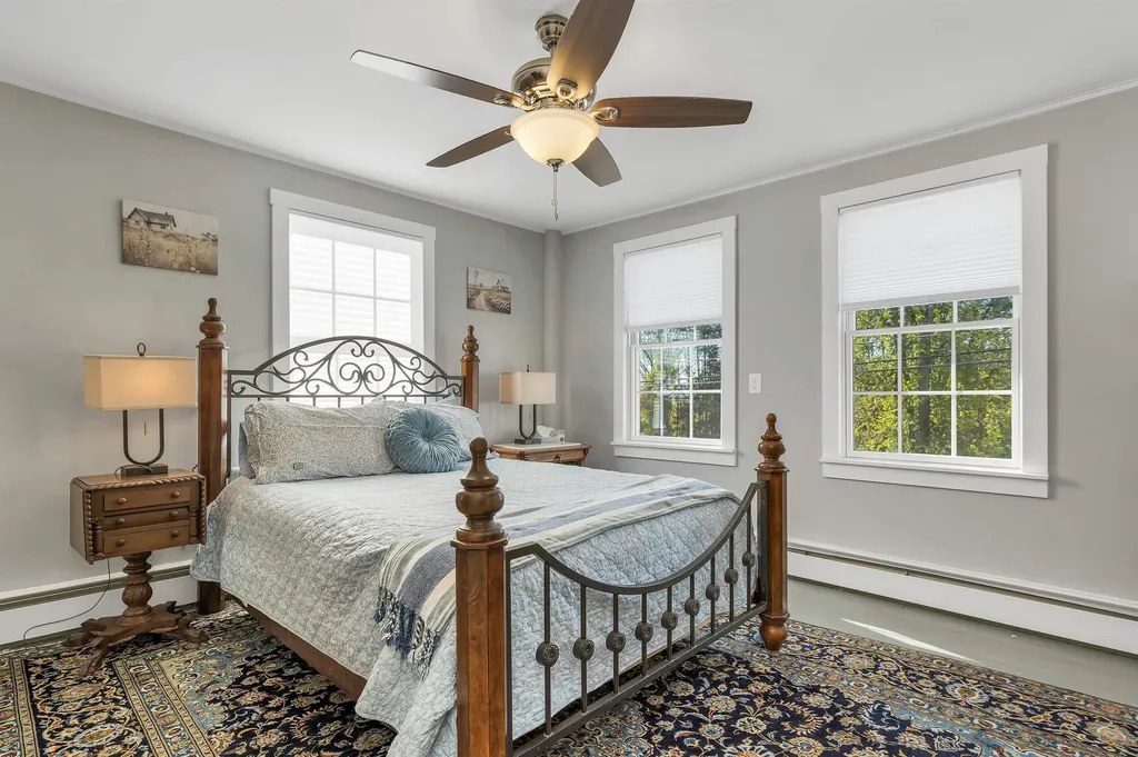 9 Reservoir Road Deering NH 03244