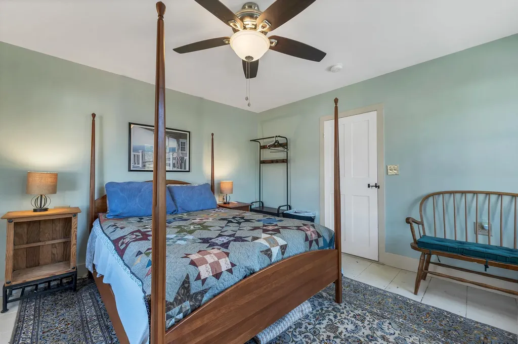 9 Reservoir Road Deering NH 03244