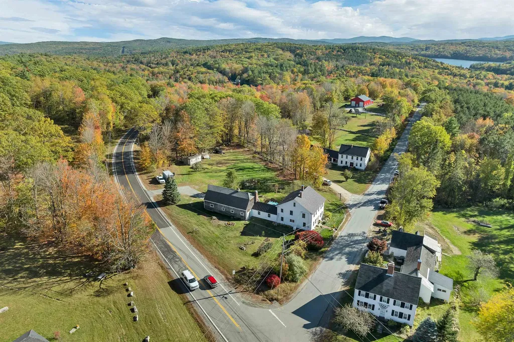 9 Reservoir Road Deering NH 03244