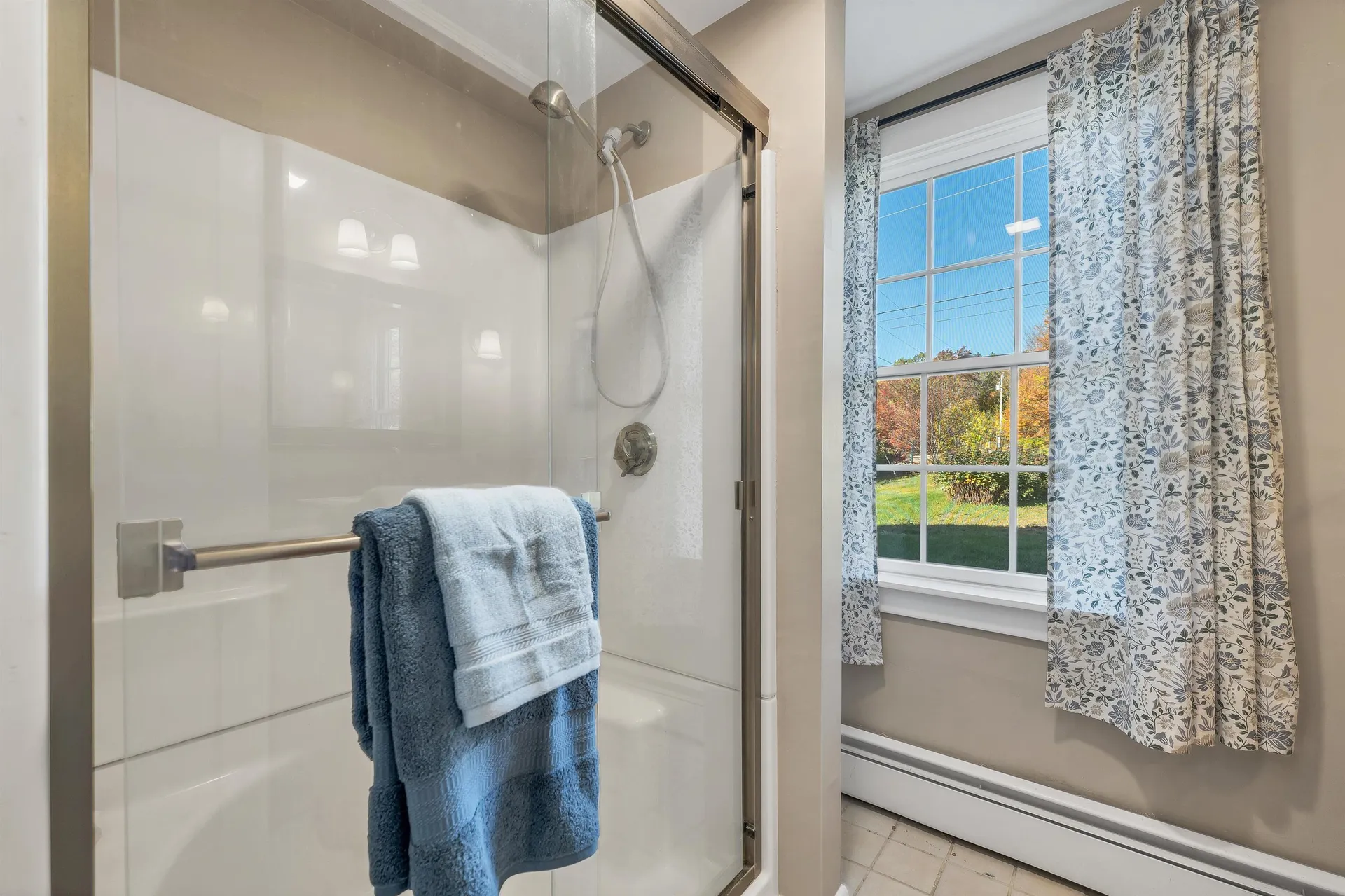 9 Reservoir Road Deering NH 03244