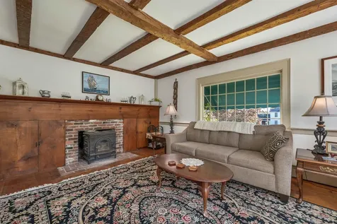 9 Reservoir Road Deering NH 03244