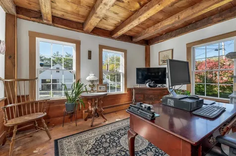 9 Reservoir Road Deering NH 03244