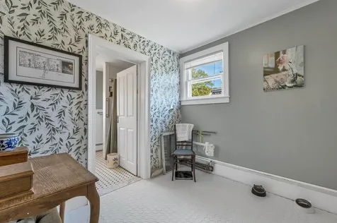 9 Reservoir Road Deering NH 03244