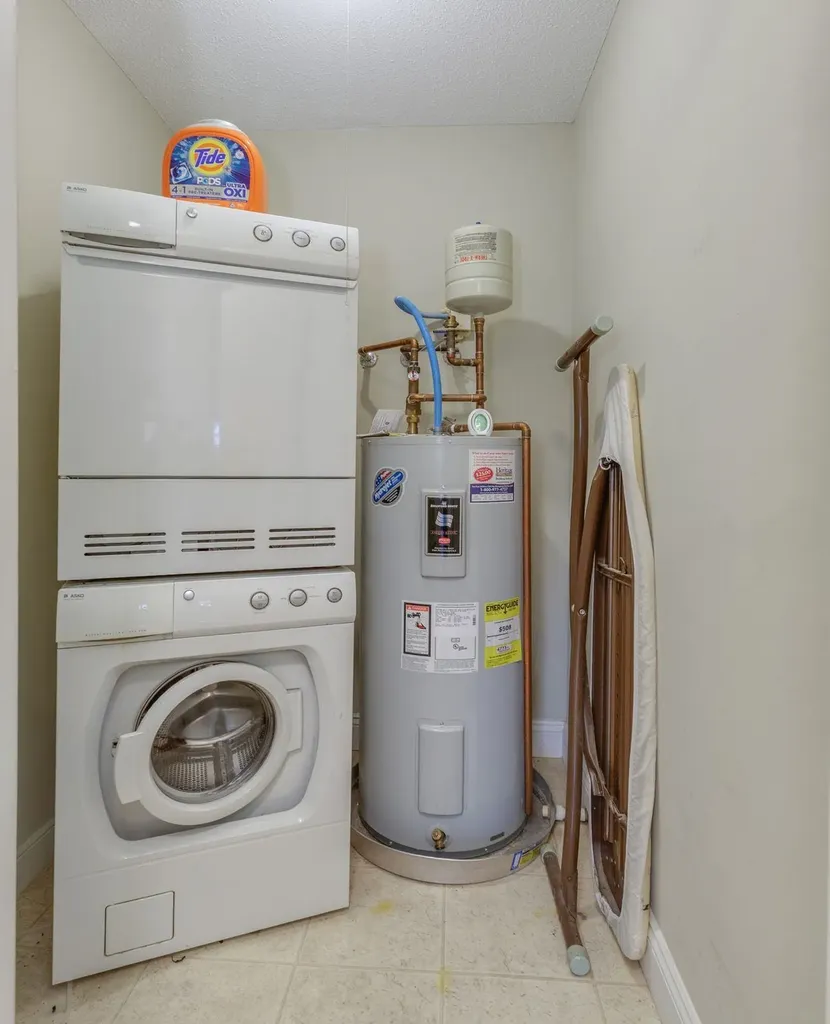 230 Eastern Avenue Manchester NH 03104