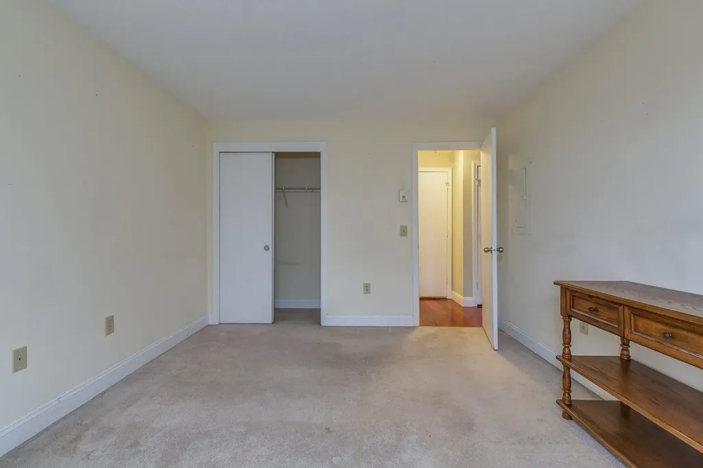 230 Eastern Avenue Manchester NH 03104