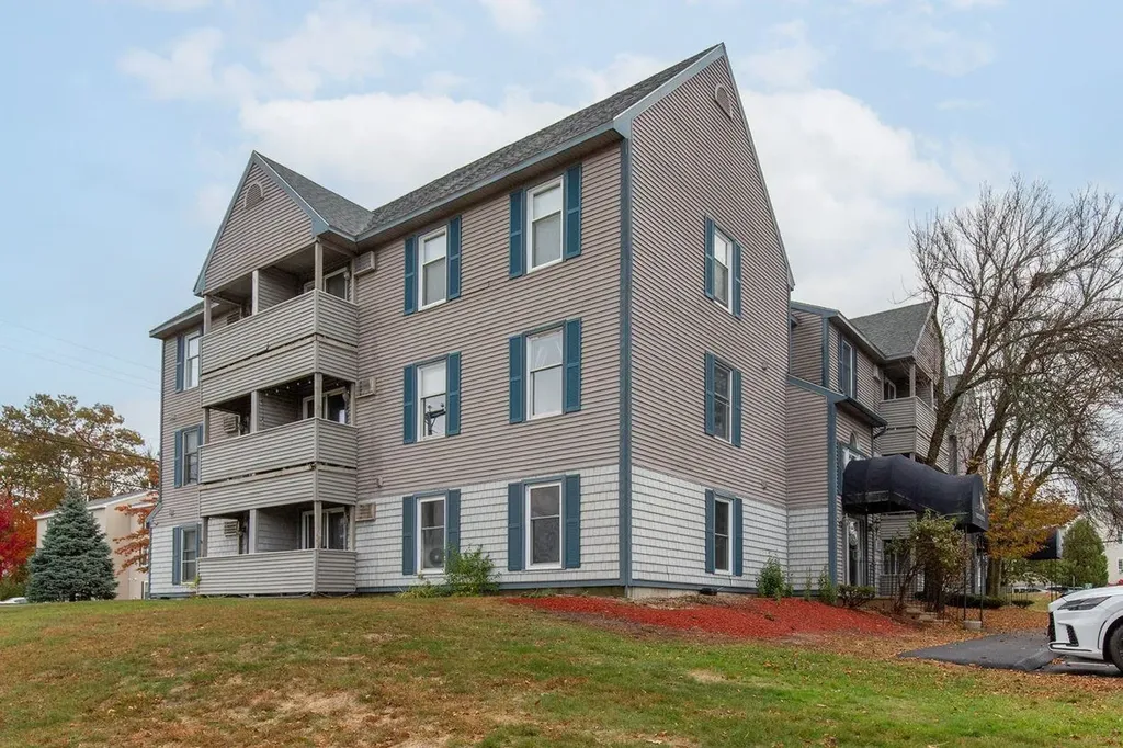 230 Eastern Avenue Manchester NH 03104