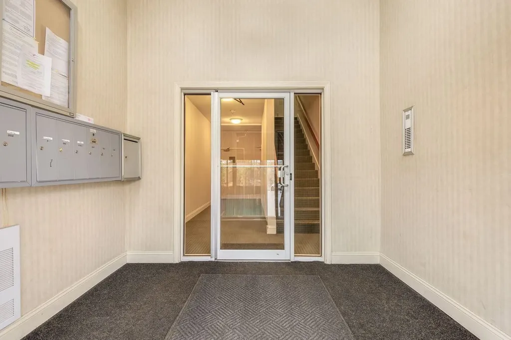 230 Eastern Avenue Manchester NH 03104