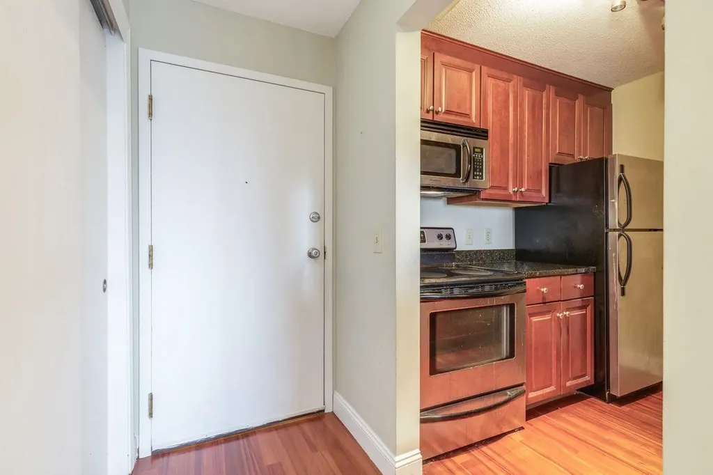 230 Eastern Avenue Manchester NH 03104