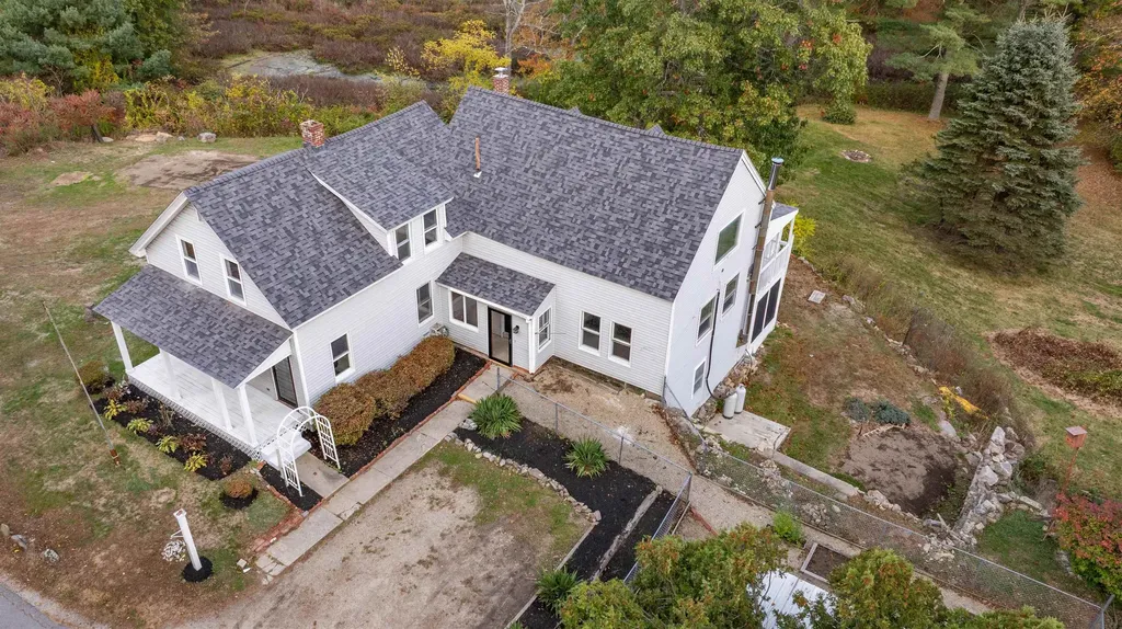 51 Chester Road Derry NH 03038