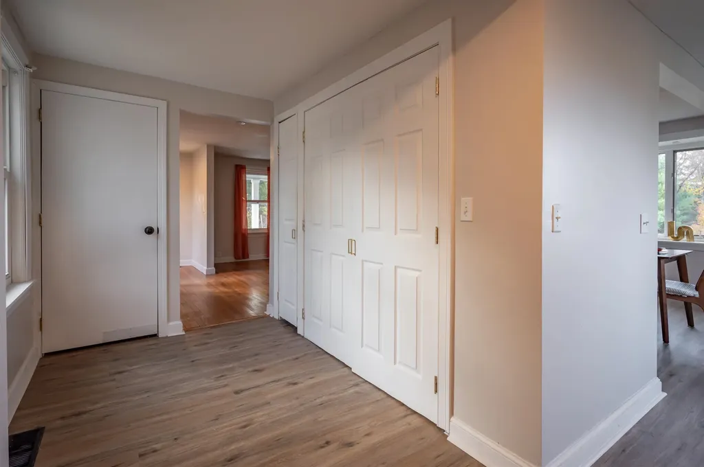 51 Chester Road Derry NH 03038