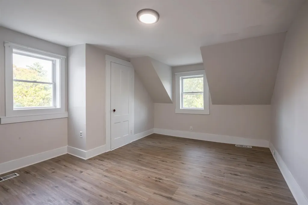 51 Chester Road Derry NH 03038