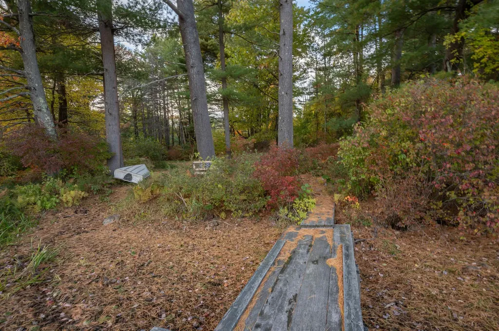 51 Chester Road Derry NH 03038