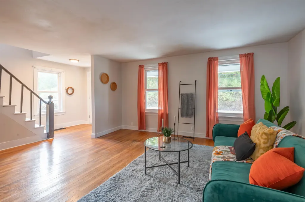 51 Chester Road Derry NH 03038