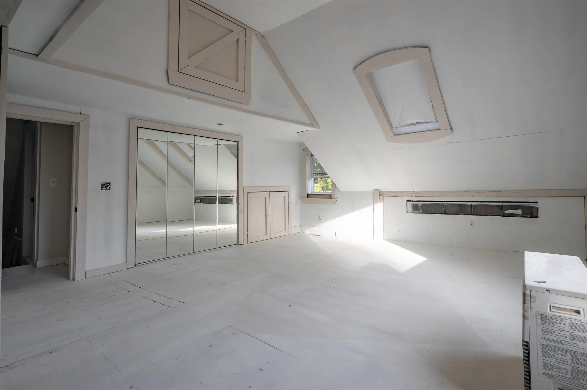 51 Chester Road Derry NH 03038