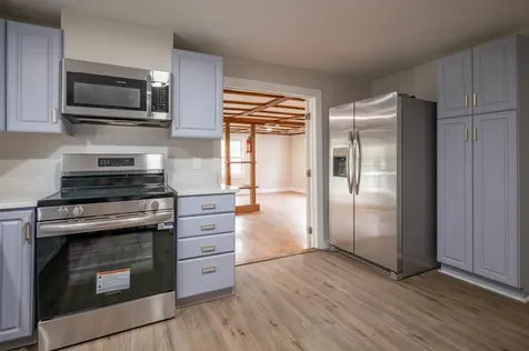 51 Chester Road Derry NH 03038