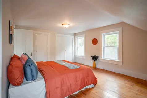 51 Chester Road Derry NH 03038