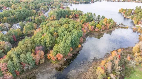 51 Chester Road Derry NH 03038