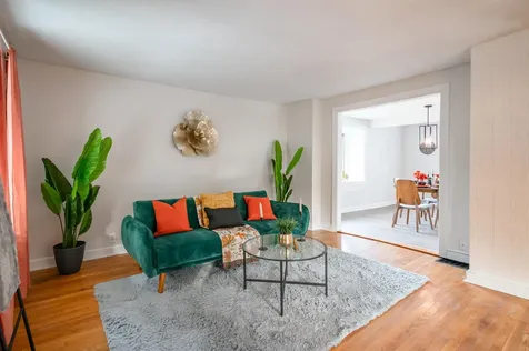 51 Chester Road Derry NH 03038