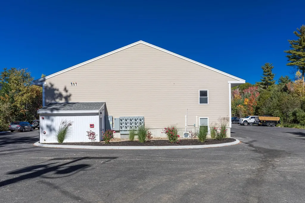 85 Ledge Road Seabrook NH 03874