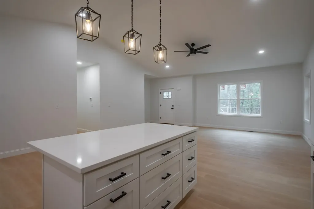 22 Pinepark Drive Barnstead NH 03218