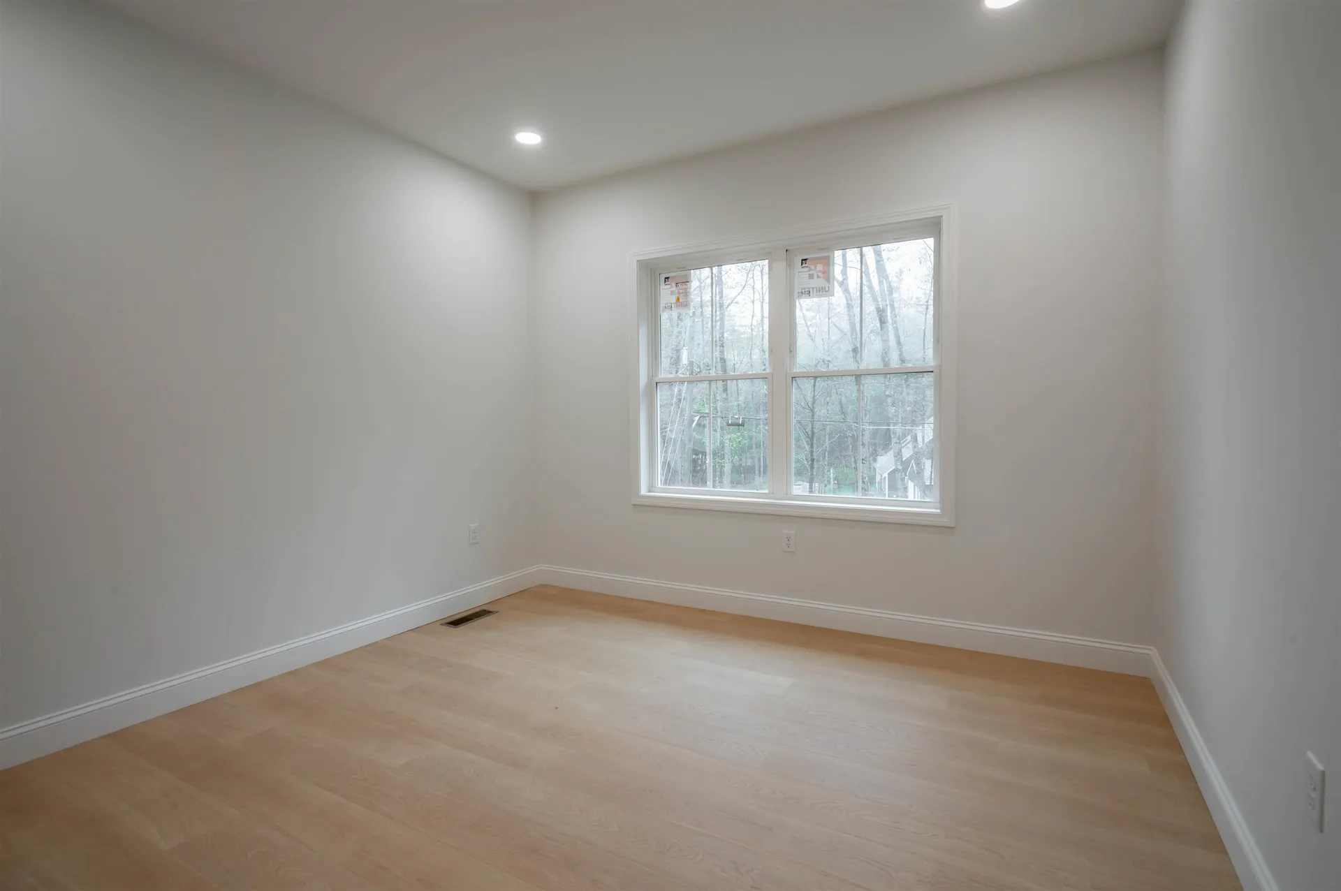 22 Pinepark Drive Barnstead NH 03218