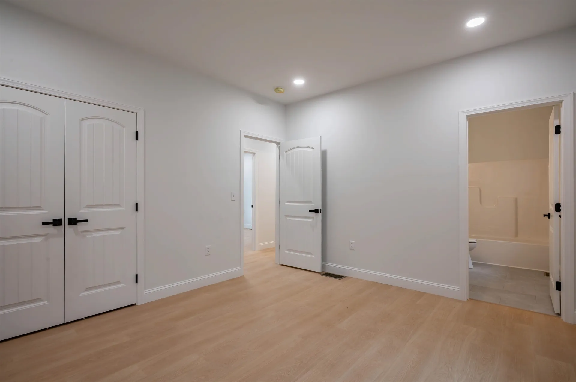 22 Pinepark Drive Barnstead NH 03218