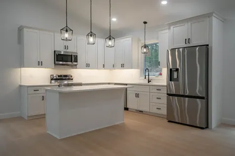 22 Pinepark Drive Barnstead NH 03218