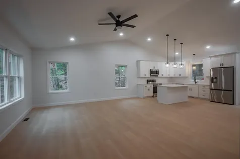 22 Pinepark Drive Barnstead NH 03218