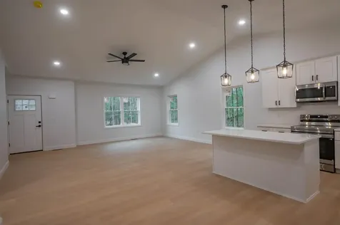 22 Pinepark Drive Barnstead NH 03218