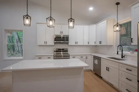 22 Pinepark Drive Barnstead NH 03218