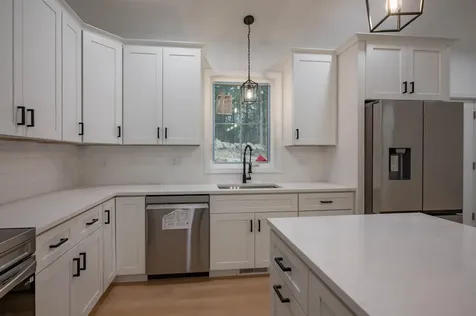 22 Pinepark Drive Barnstead NH 03218
