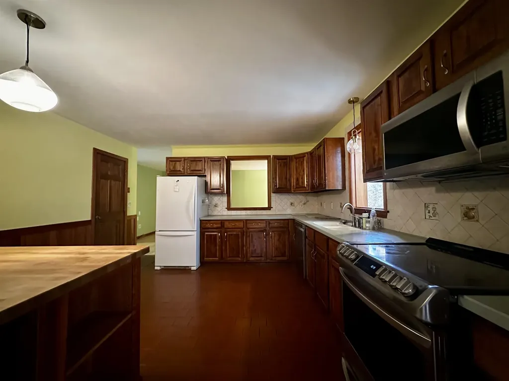 46 Swan Point Road Rindge NH 03461