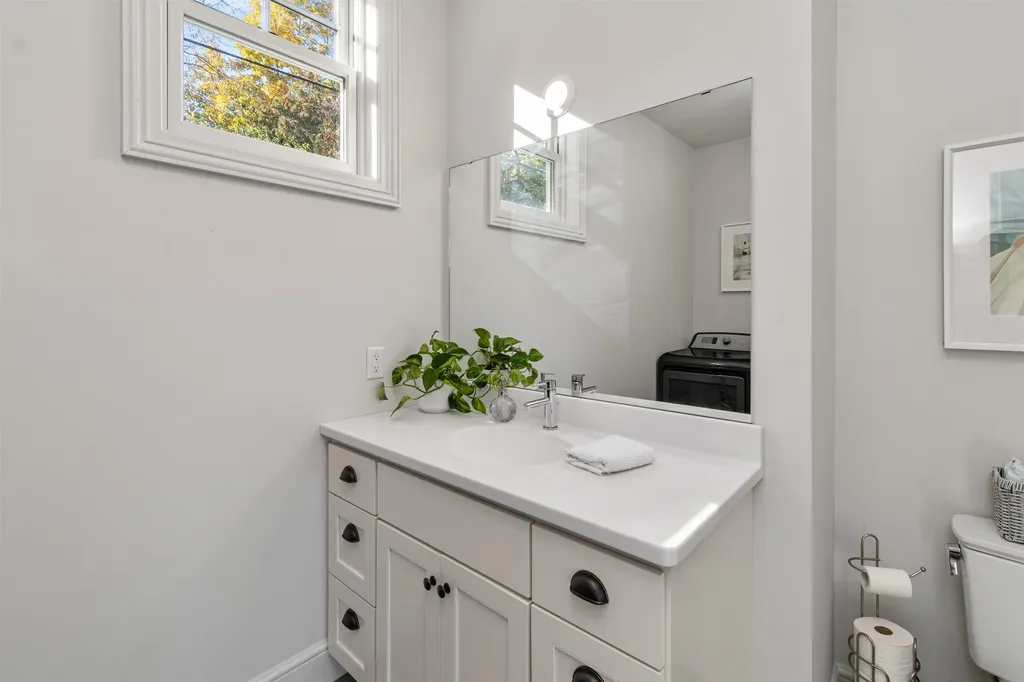 451 Appletree Point Road Burlington VT 05408