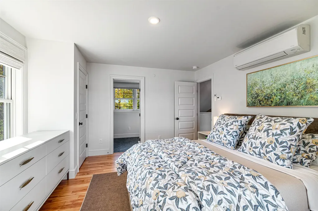 451 Appletree Point Road Burlington VT 05408