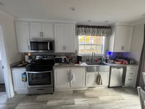 139 Robinhood Drive Exeter NH 03833